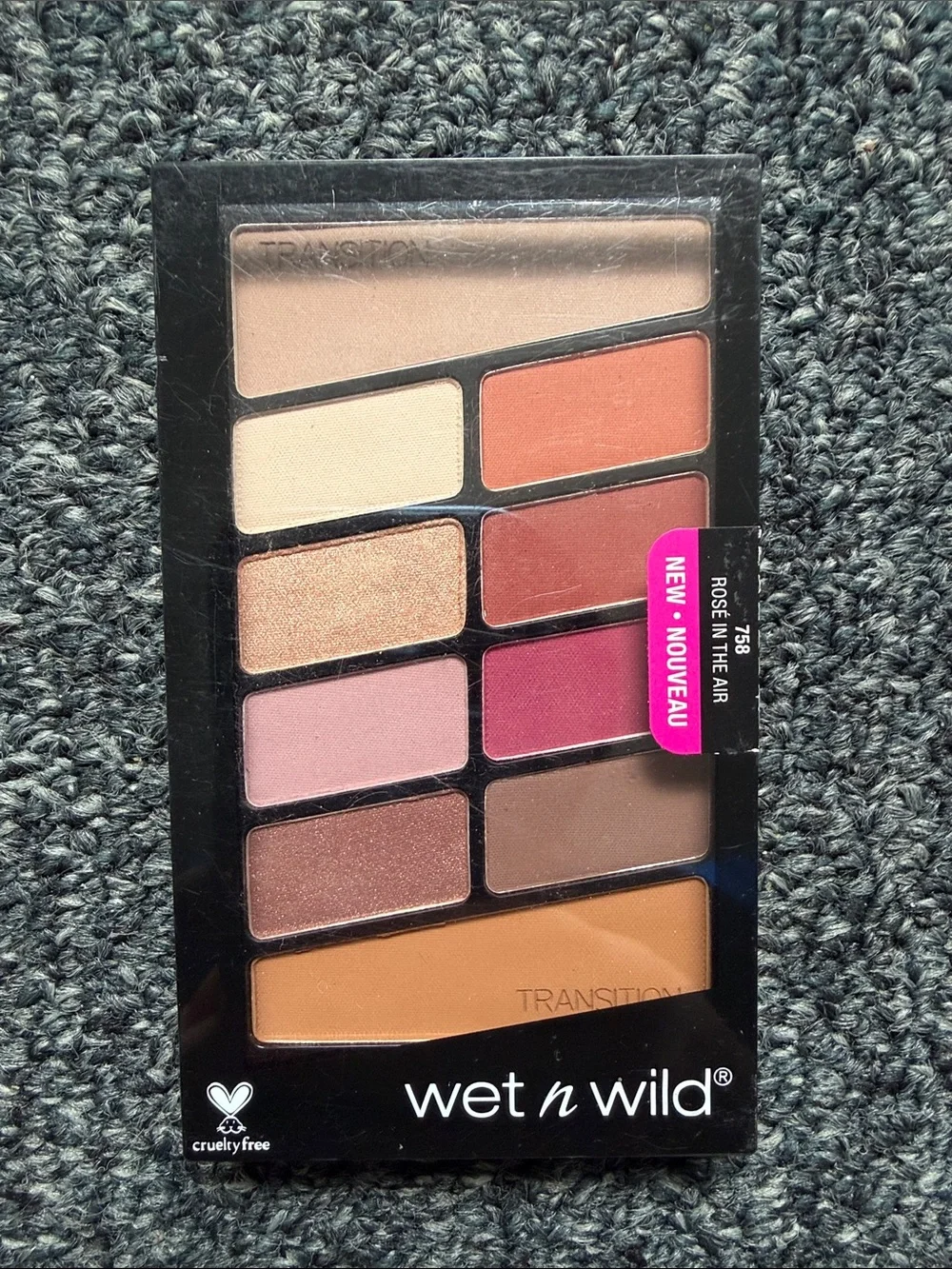 wet n wild Rose-In-The-Air Eyeshadow Palette — Pink, Mauve & Brown Tones